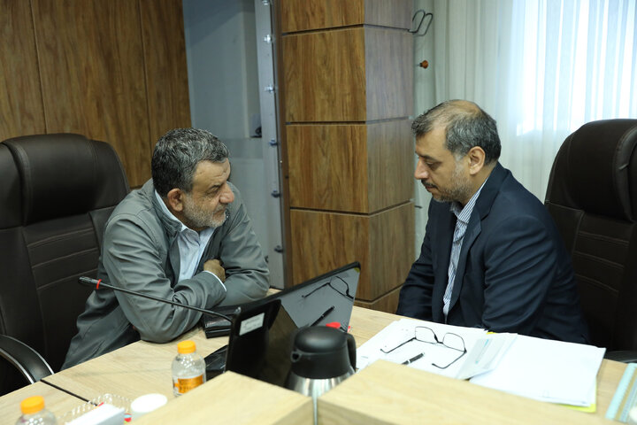 نشست مشترک مجمع نمایندگان استان تهران با رییس و معاونان مرکزملی فضای مجازی