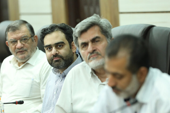 نشست مشترک مجمع نمایندگان استان تهران با رییس و معاونان مرکزملی فضای مجازی
