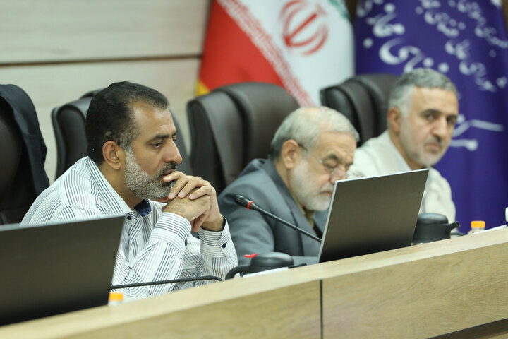 نشست مشترک مجمع نمایندگان استان تهران با رییس و معاونان مرکزملی فضای مجازی