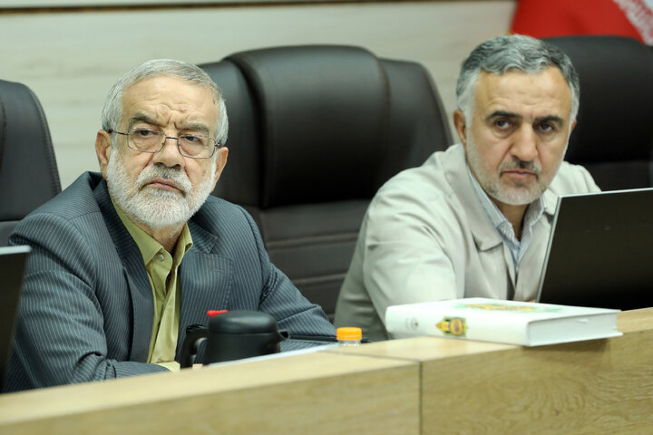 نشست مشترک مجمع نمایندگان استان تهران با رییس و معاونان مرکزملی فضای مجازی