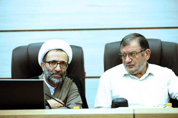 نشست مشترک مجمع نمایندگان استان تهران با رییس و معاونان مرکزملی فضای مجازی