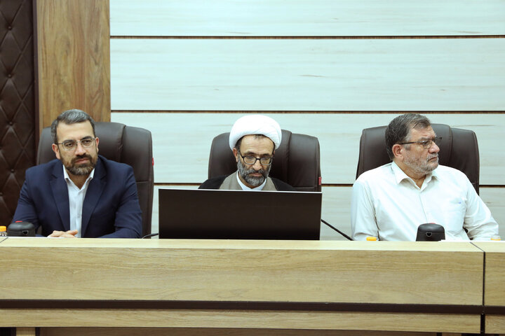 نشست مشترک مجمع نمایندگان استان تهران با رییس و معاونان مرکزملی فضای مجازی