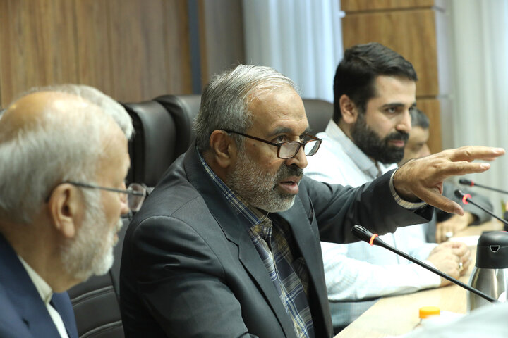 نشست مشترک مجمع نمایندگان استان تهران با رییس و معاونان مرکزملی فضای مجازی