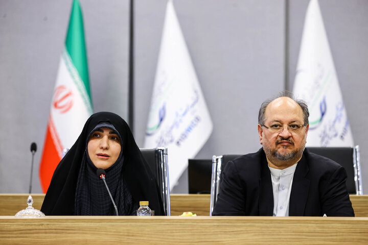 نشست هم‌اندیشی اعضای فراکسیون نظارت بر صنعت نفت، گاز و پتروشیمی مجلس شورای اسلامی و مدیرعامل صنایع پتروشیمی خلیج فارس