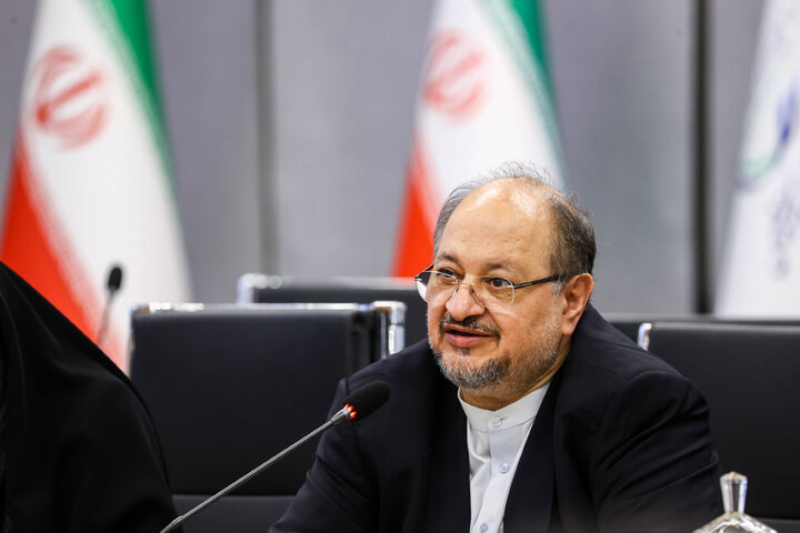 نشست هم‌اندیشی اعضای فراکسیون نظارت بر صنعت نفت، گاز و پتروشیمی مجلس شورای اسلامی و مدیرعامل صنایع پتروشیمی خلیج فارس