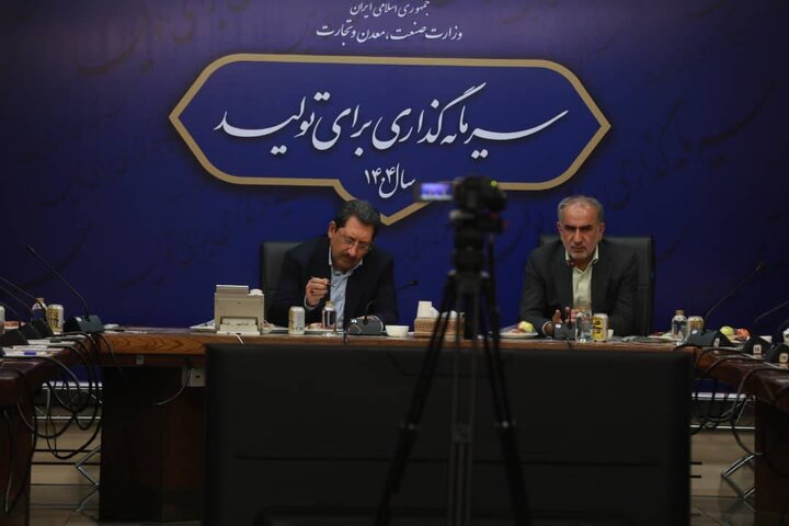 نشست کمیسیون ویژه با وزیر صمت
