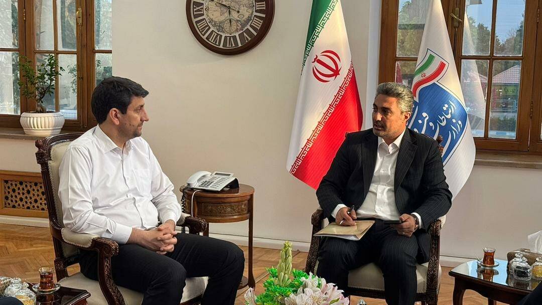 موافقت وزیر ارتباطات با رفع مشکل آنتن دهی روستاها و مناطق مرزی شهرستان ارومیه