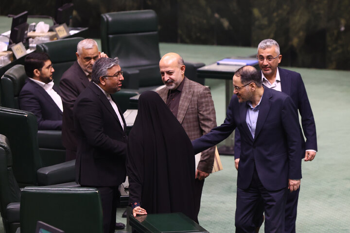 نشست علنی یکشنبه 16شهریورماه ۱۴۰۴ مجلس شورای اسلامی