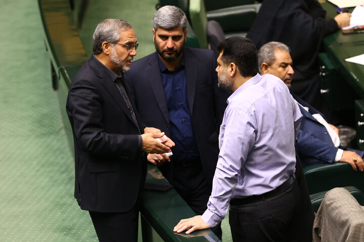 نشست علنی یکشنبه 16شهریورماه ۱۴۰۴ مجلس شورای اسلامی