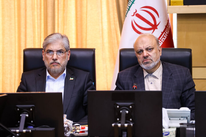 نشست کمیسیون آموزش و تحقیقات مجلس با حضور وزیر علوم