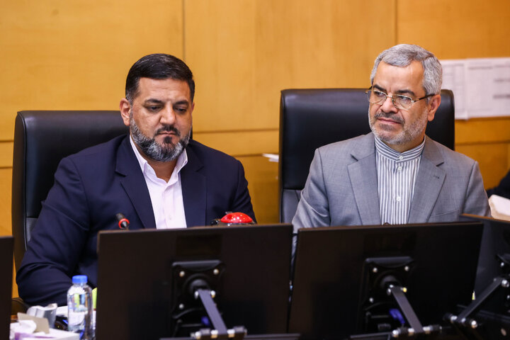 نشست کمیسیون آموزش و تحقیقات مجلس با حضور وزیر علوم