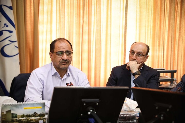نشست 16 شهریور کمیسیون صنایع