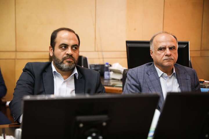 نشست 16 شهریور کمیسیون صنایع