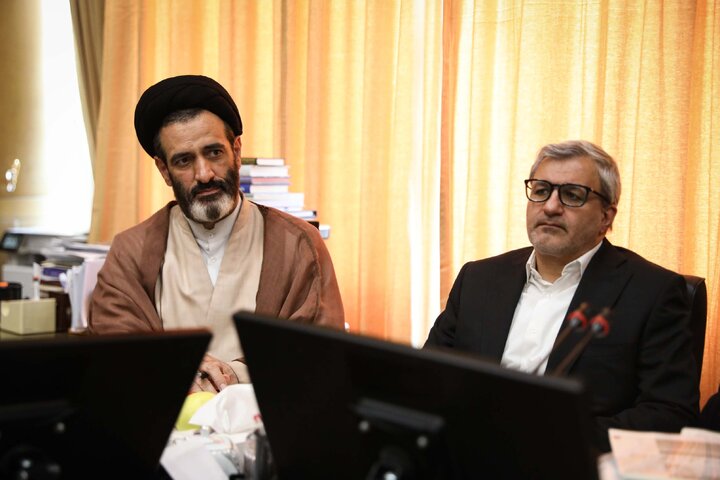 نشست 16 شهریور کمیسیون صنایع