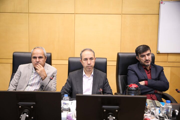 نشست 16 شهریور کمیسیون آموزش و تحقیقات