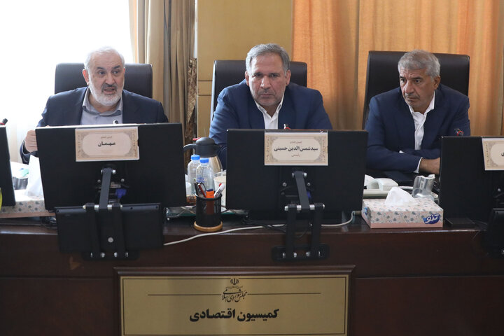 نشست 17 شهریور 1404 کمیسیون اقتصادی مجلسبا حضور وزیر نیرو