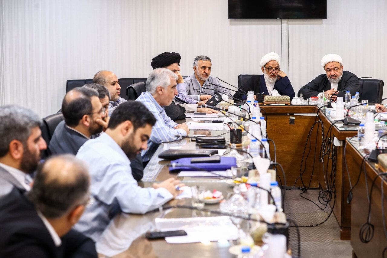 برگزاری پنجاه و یکمین نشست مجمع نمایندگان استان تهران/برگزاری انتخابات هیات رئیسه مجمع به هفته دوم مهرماه موکول شد