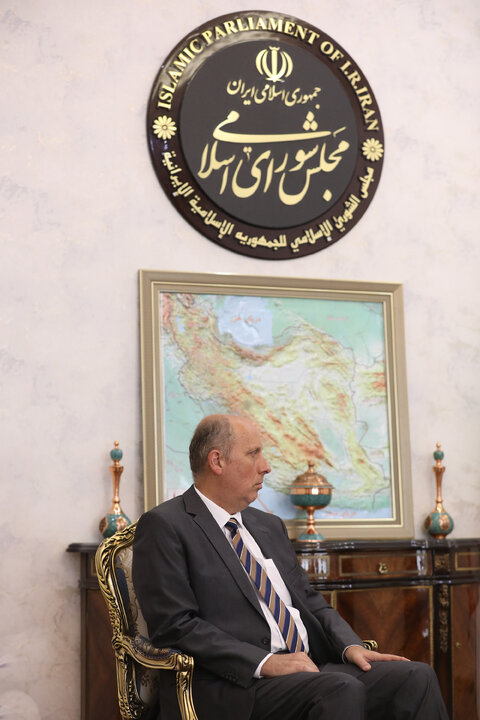 دیدار سفیر مجارستان با عبد الجلال ایری