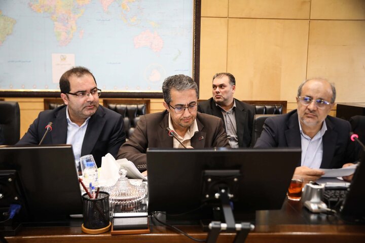 نشست 18 شهریور کمیسیون صنایع