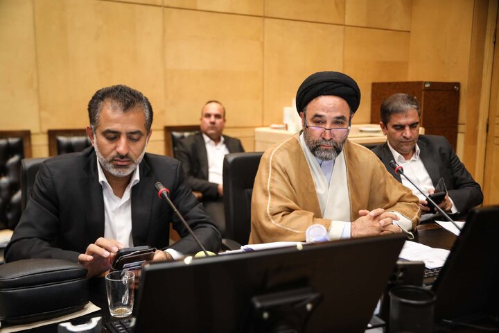 نشست 18 شهریور کمیسیون صنایع