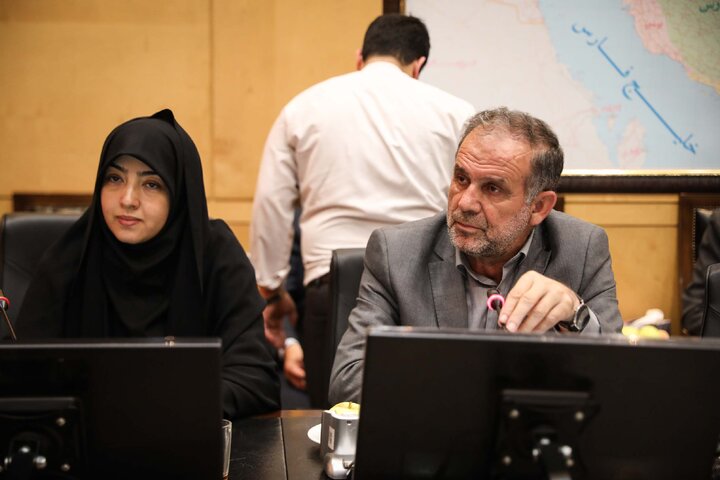 نشست 18 شهریور کمیسیون صنایع