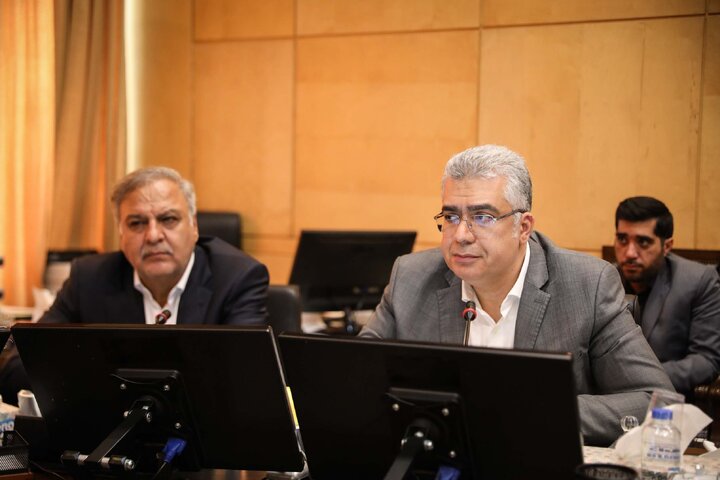 نشست 18 شهریور کمیسیون صنایع
