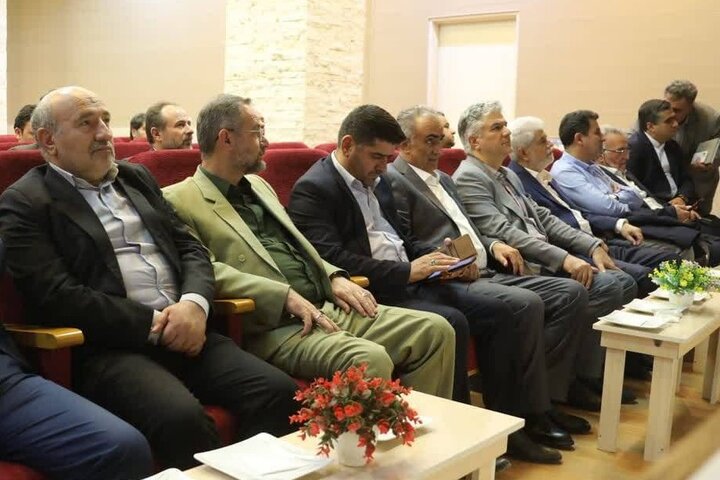 بازدید اعضای کمیسیون بهداشت مجلس از  بیمارستان‌ها و مراکز درمانی آذربایجان غربی