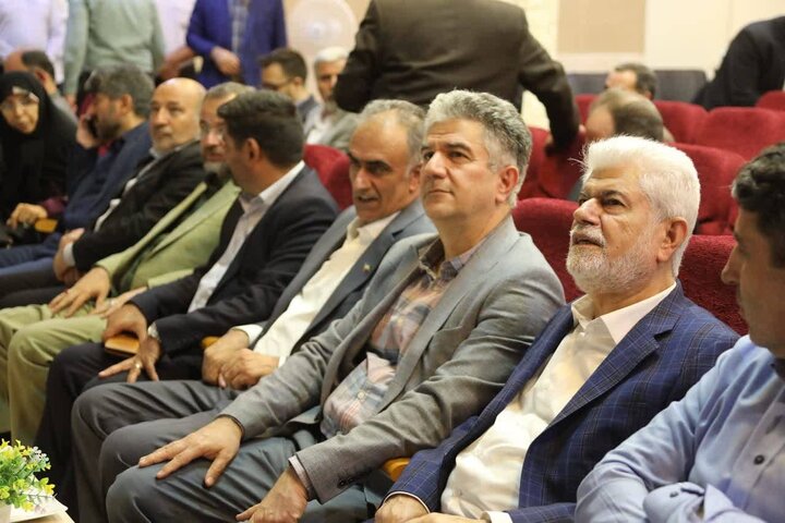 بازدید اعضای کمیسیون بهداشت مجلس از  بیمارستان‌ها و مراکز درمانی آذربایجان غربی