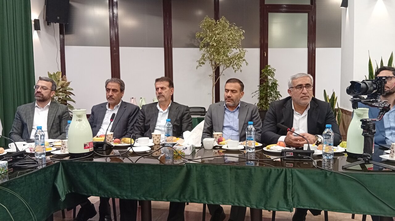 کمیسیون شوراهای مجلس به دنبال کاهش موازی کاری‌ها و افزایش اختیارات مدیران شهری است