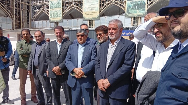 بازدید اعضای کمیسیون شوراهای مجلس از پروژه‌های در حال احداث در حرم رضوی