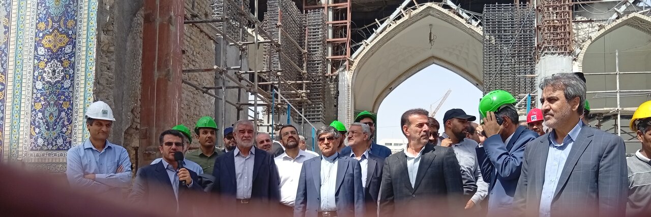 بازدید اعضای کمیسیون شوراهای مجلس از پروژههای در حال احداث در حرم رضوی