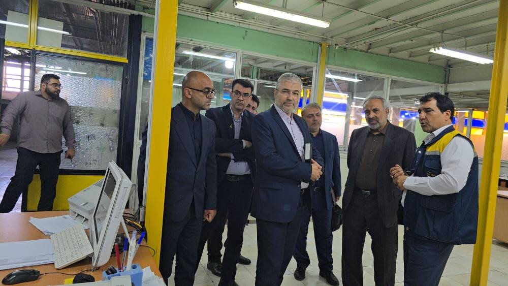 بازدید سه عضو مجمع نمایندگان تهران از مرکز مکانیزه تجزیه و مبادلات پست/ مشکلات مرکز با جدیت پیگیری می‌شود