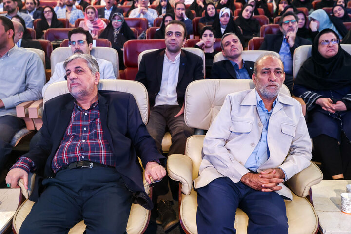 آیین رونمایی از مجموعه ۳۰ جلدی استعمارشناسی ایرانی با حضور دکتر قالیباف