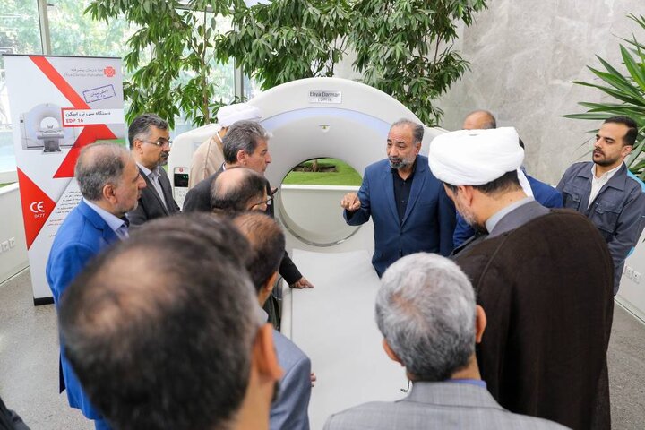 بازدید اعضای کمیسیون آیین نامه مجلس از شرکت‌های فناور مستقر در پارک علم و فناوری خراسان رضوی