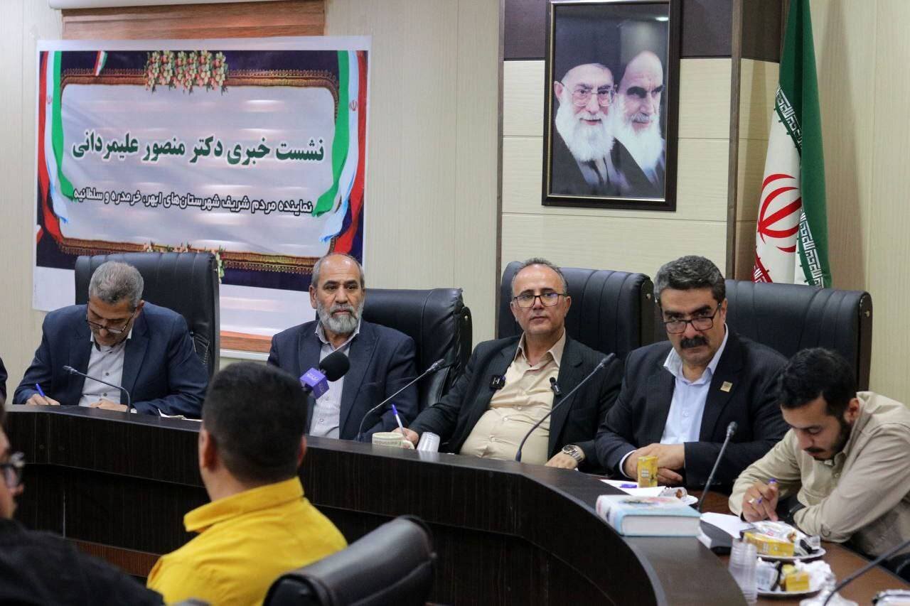 بسیاری از داروخانه ها توان خرید داروهای سرطانی را ندارند/ حضور برخی پلتفرم ها ممکن است باعث فساد در حوزه دارو شود