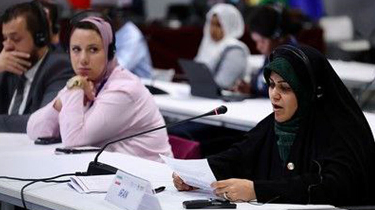 تقویت قوانین و حمایت‌های قانونی سنگ‌بنای حمایت از حقوق زنان است