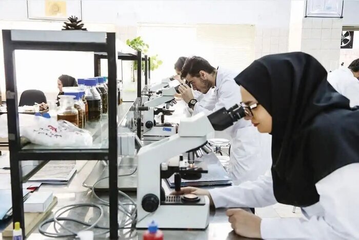 فرآیند اداری صدور شماره نظام پزشکی برای کارشناسان علوم آزمایشگاهی در حال انجام است
