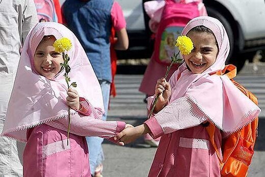 طلوع مهر، رویش و بالندگی را در جان جامعه‌ می‌دمد