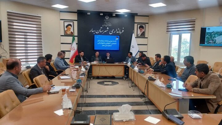 حضور توسلی نماینده بهار و کبودرآهنگ در نشست بررسی روند احداث دانشکده دامپزشکی بهار