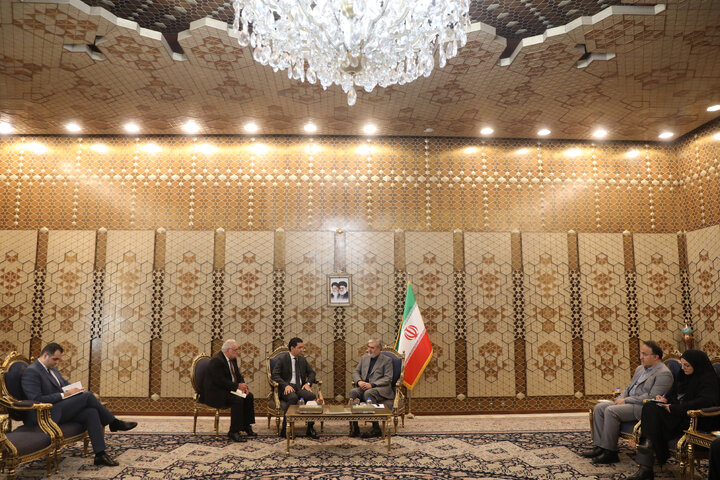 دیدار سفیر ارمنستان با رئیس کمیسیون امنیت ملی وسیاست خارجی مجلس