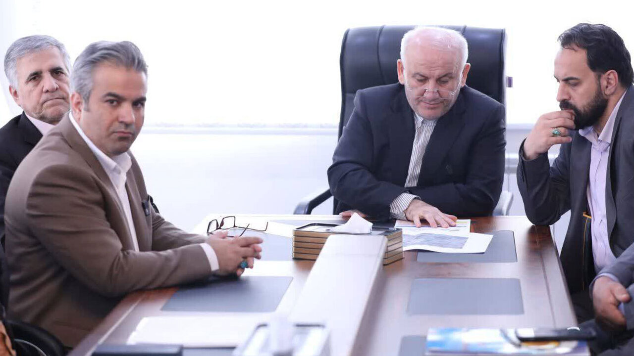 بازدید کشوری از پروژههای ورزشی و صنعتی جویبار و قائمشهر/تأکید بر حمایت جدی از تولید و توسعه زیرساختهای صنعتی استان