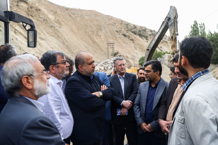 بازدید میدانی جمعی از اعضای مجمع نمایندگان تهران از پروژه‌های عمرانی و زیربنایی شهرستان شمیرانات