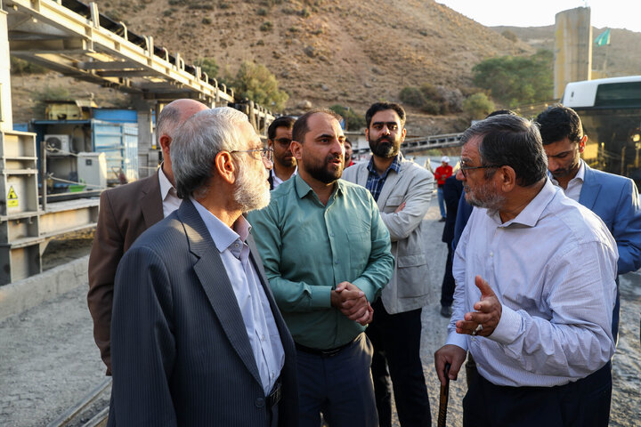 بازدید میدانی جمعی از اعضای مجمع نمایندگان تهران از پروژه‌های عمرانی و زیربنایی شهرستان شمیرانات