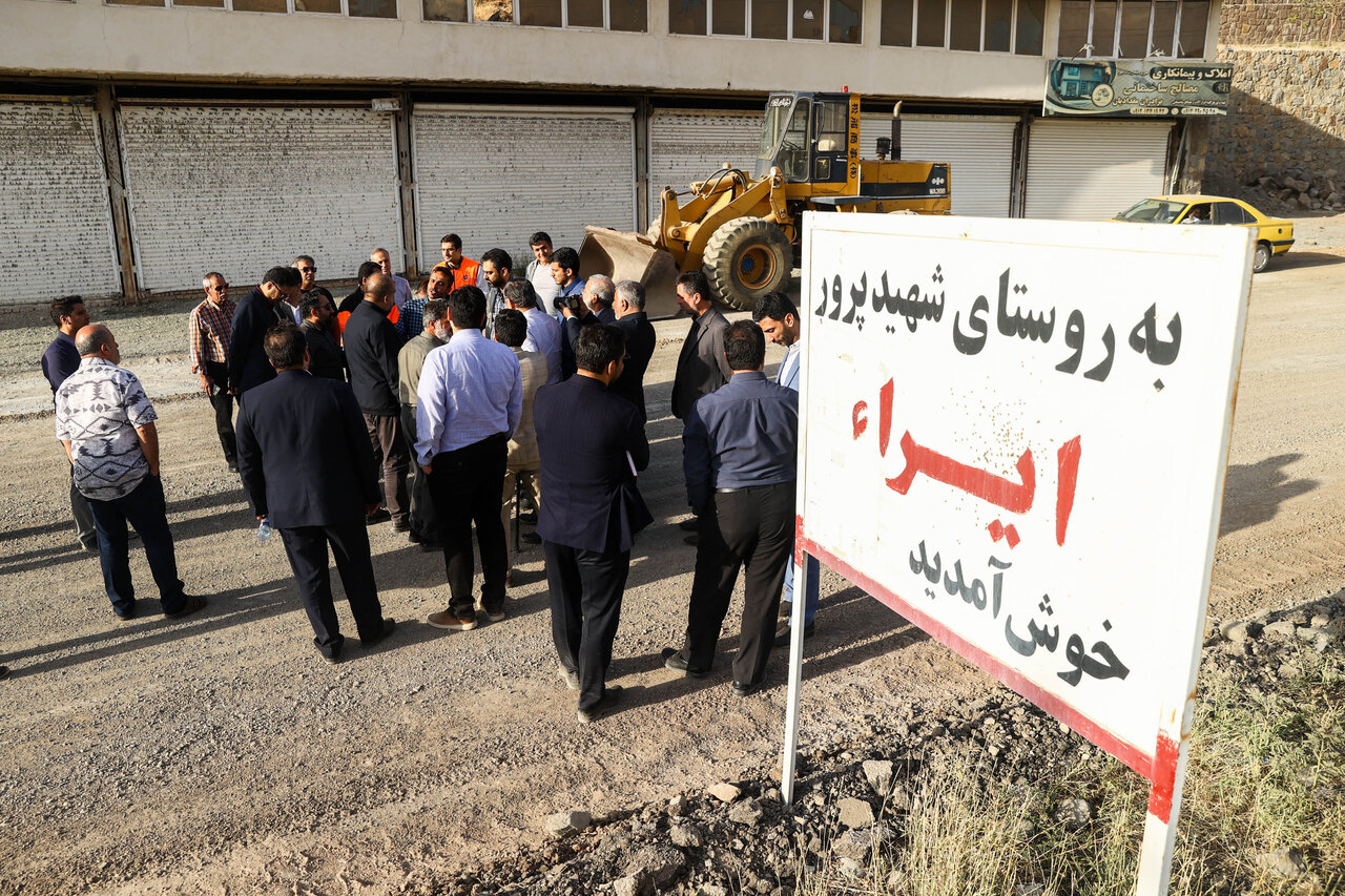 بازدید میدانی نمایندگان تهران از پروژههای عمرانی شمیرانات/ پیگیری تکمیل محورهای ارتباطی، تصفیهخانه فاضلاب و طرح علاجبخشی سد لار