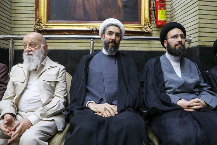 مراسم ختم مادر حداد عادل