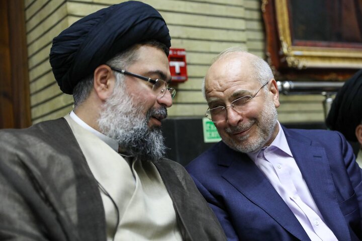 مراسم ختم مادر حداد عادل