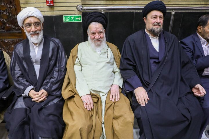 مراسم ختم مادر حداد عادل