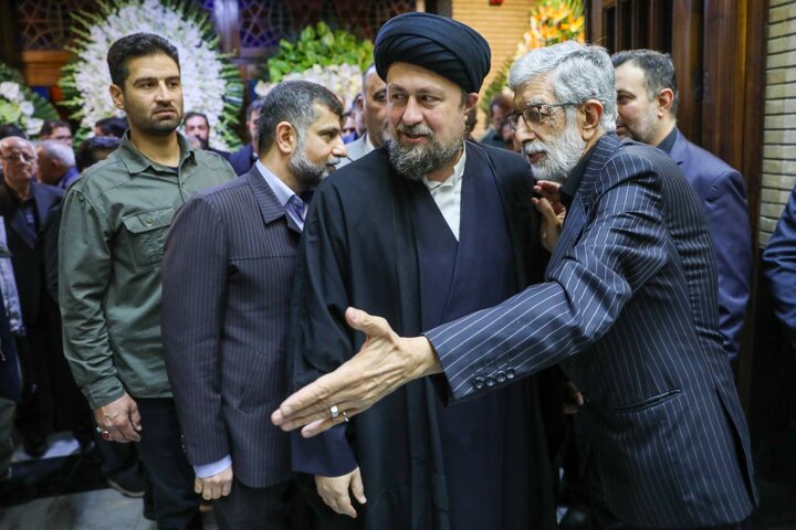 مراسم ختم مادر حداد عادل
