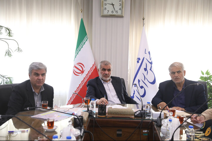 نشست بررسی و رفع مشکلات احداث آزادراه تهران- پاکدشت با حضور نیکزاد
