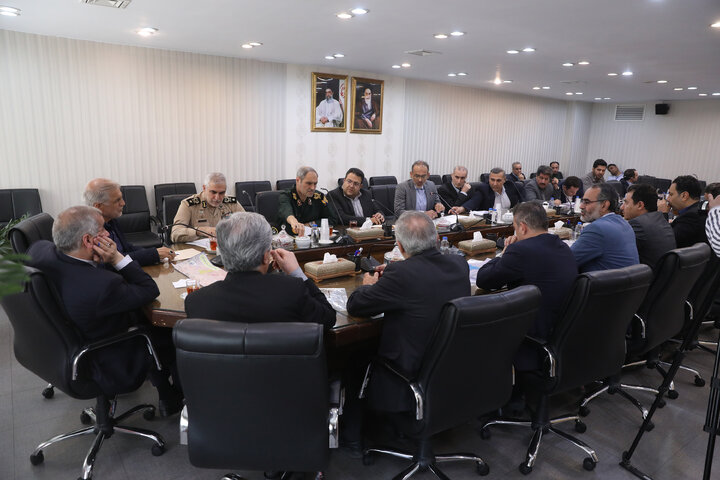 نشست بررسی و رفع مشکلات احداث آزادراه تهران- پاکدشت با حضور نیکزاد